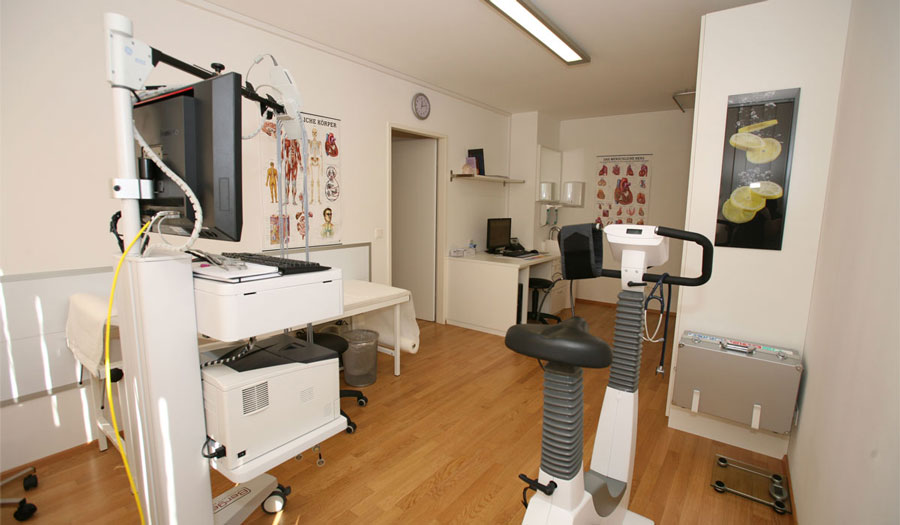 Dr. Gernot Schlosser - Facharzt für Innere Medizin - 1230 Wien